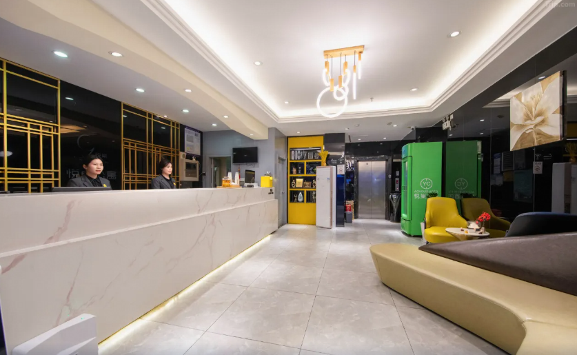 民宿与小型酒店选PMS管理系统:为什么不能"够用就好"